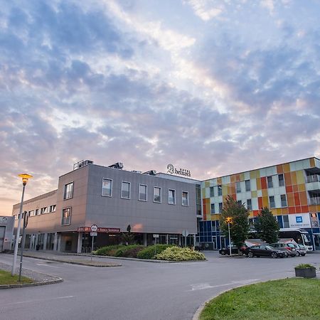 Betnava Hotel Марибор Экстерьер фото