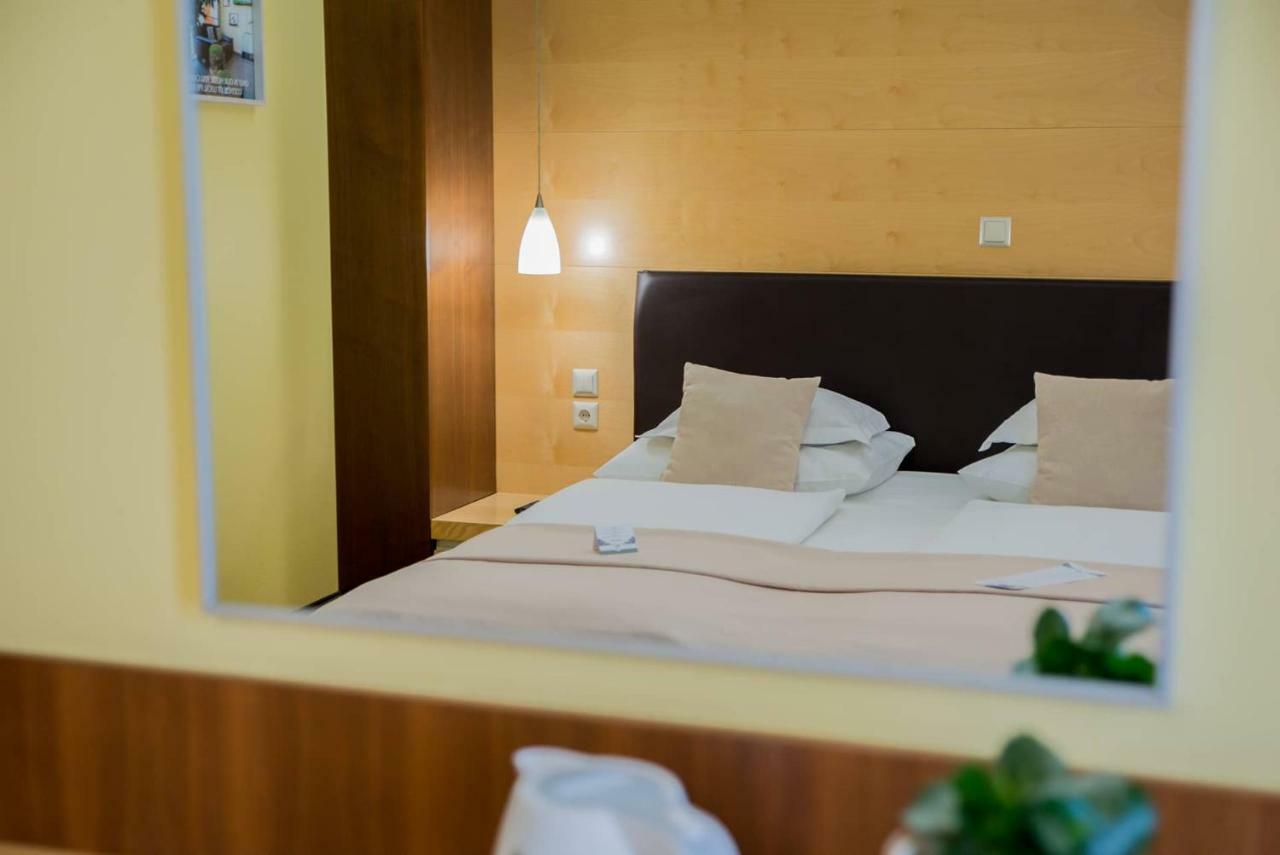 Betnava Hotel Марибор Номер фото
